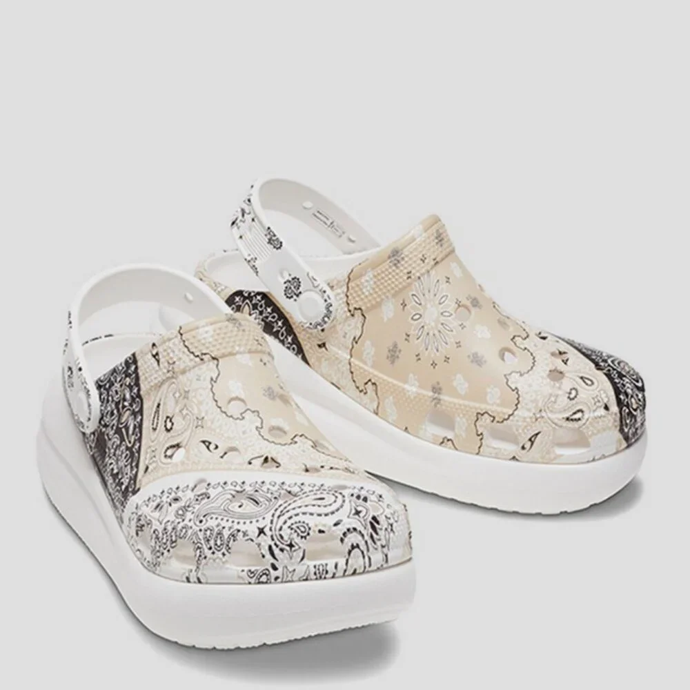 Crocs Classic Crush Bandana Clog Paisley